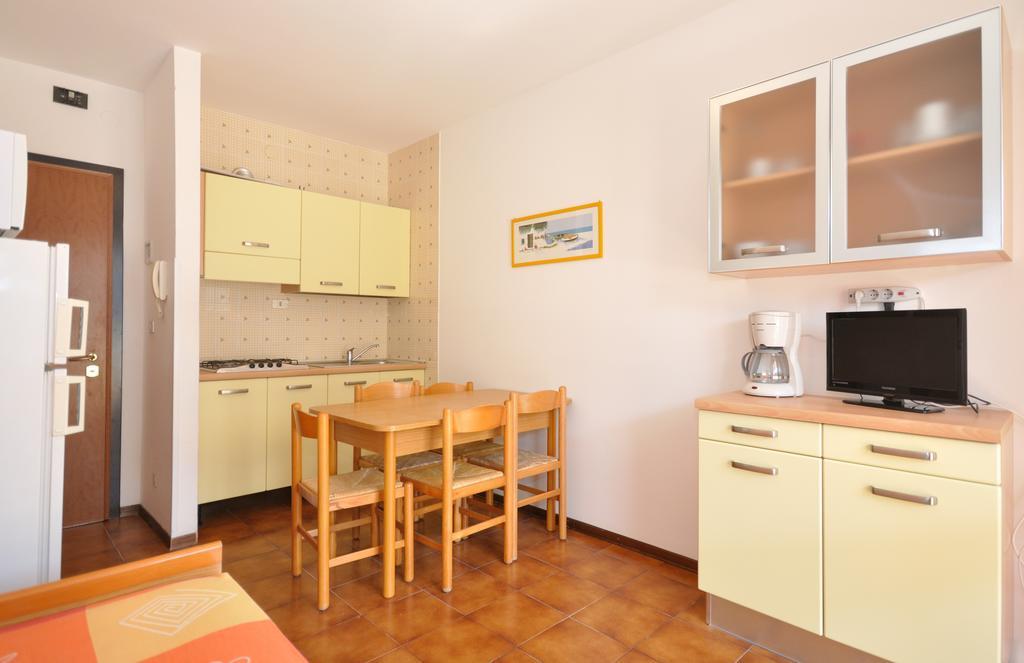 Condominio Tiepolo Bibione Exterior photo